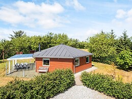 6 Person Holiday Home in Tarm