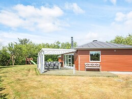 6 Person Holiday Home in Tarm