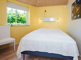 6 Person Holiday Home in Tarm