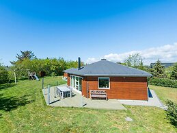 6 Person Holiday Home in Tarm