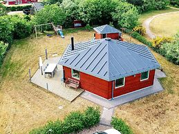 6 Person Holiday Home in Tarm