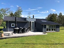 6 Person Holiday Home in Blavand