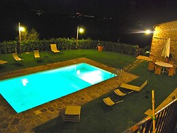 Holiday Home in Cortona With Swimming Pool