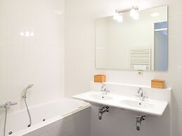 Modern Apartment in the Scheveningen Harbor