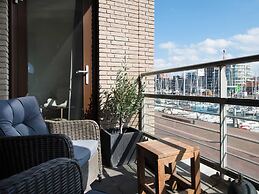 Appealing Apartment in Den Haag With Balcony