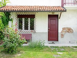 Belvilla by OYO Casale Adriano Country House Combo