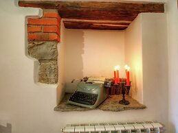 Striking Farmhouse in Ortignano