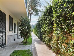 Residence Located on the Shores of Lake Maggiore