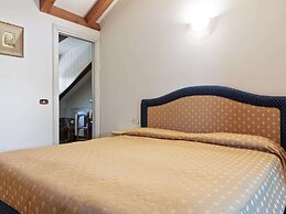 Residence Located on the Shores of Lake Maggiore