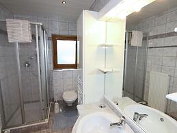 Delightful Apartment in Zell am Ziller With a View
