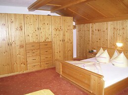 Delightful Apartment in Zell am Ziller With a View