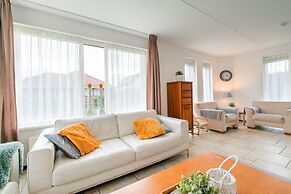 Captivating Holiday Home in Zeewolde near Forest