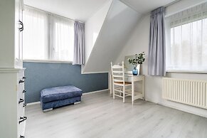 Captivating Holiday Home in Zeewolde near Forest