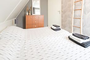 Captivating Holiday Home in Zeewolde near Forest