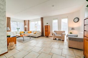 Captivating Holiday Home in Zeewolde near Forest