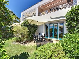 Scenic Apartment With Garden in Medulin