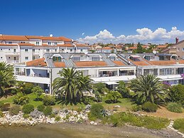 Scenic Apartment With Garden in Medulin