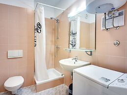 Scenic Apartment With Garden in Medulin