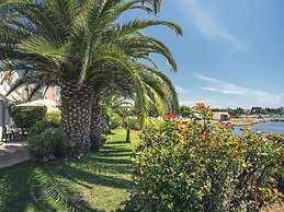 Scenic Apartment With Garden in Medulin