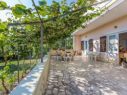 Alluring Apartment in Medulin near Beach