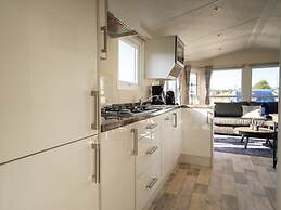 Nice Chalet With Dishwasher, Near Efteling