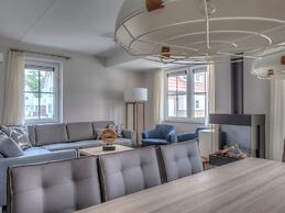 Luxury Villa near Sea