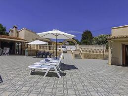 Charming Holiday Home in Calpe With Barbeque