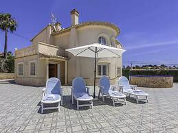 Charming Holiday Home in Calpe With Barbeque