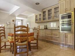 Charming Holiday Home in Calpe With Barbeque