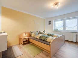 Sunny, Modern Furnished Apartment Your Favourite Place to Relax