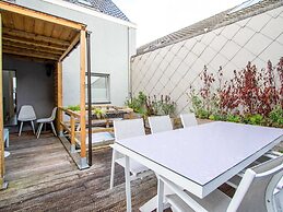 Elegant Holiday Home in Nieuwpoort near Beach