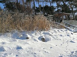 Alluring Holiday Home in Pepelow near Sea Beach & Water Sports