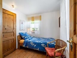 Alluring Holiday Home in Pepelow near Sea Beach & Water Sports