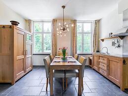 Cozy Apt 2, 16thc Castle