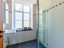 Cozy Apt 2, 16thc Castle