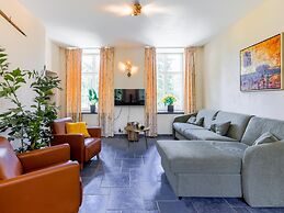 Cozy Apt 2, 16thc Castle