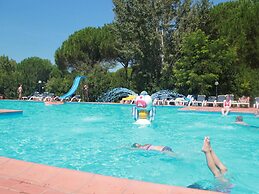 Semi Detached Bungalow with AC near Coast of Tuscany