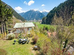 Apartment in Mayrhofen With Balcony