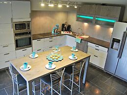 Magnificent Holiday Home in Manhay With Fenced Garden