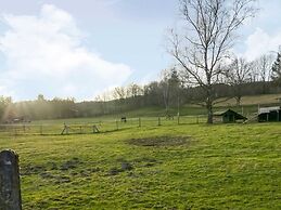 Magnificent Holiday Home in Manhay With Fenced Garden