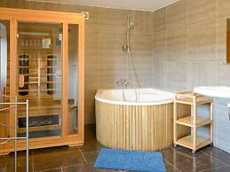 Magnificent Holiday Home in Manhay With Fenced Garden