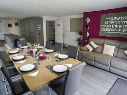 Garden-view Holiday Home in Plymouth With Sauna