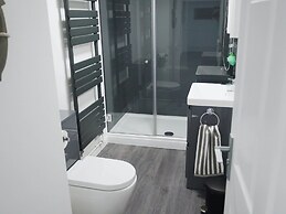 Garden-view Holiday Home in Plymouth With Sauna