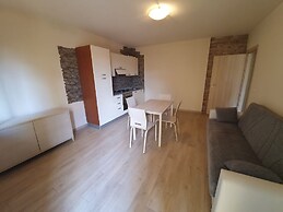 Homey Apartment in Serle near Center