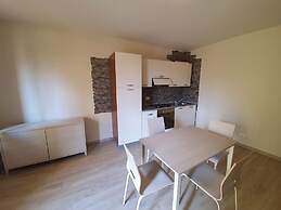 Homey Apartment in Serle near Center