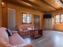 Cozy Holiday Home in Kvarner with Outdoor Hot Tub