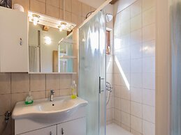 Cozy Holiday Home in Kvarner with Outdoor Hot Tub