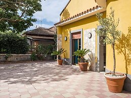 Sun Kissed Holiday Home in Agnone near Beach