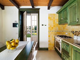 Belvilla by OYO Gira Sole