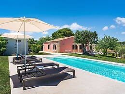 Belvilla by OYO Gira Sole